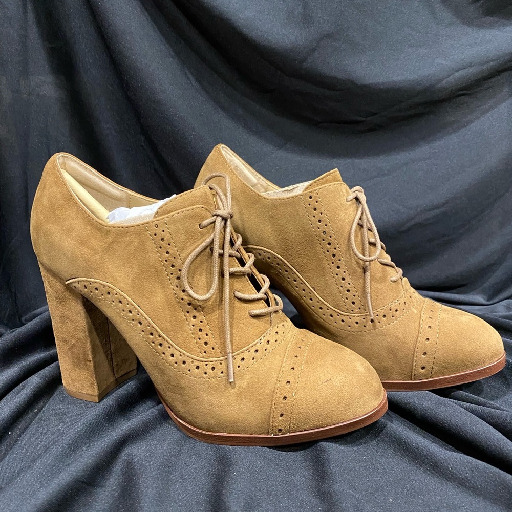 Isolá Holli Oxford Pump (Women)